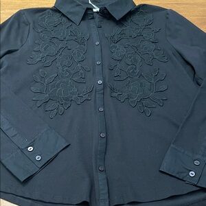 NWT Chico’s Black Embroidered / Lace Appliqué Knit Button Down Top Sz 2